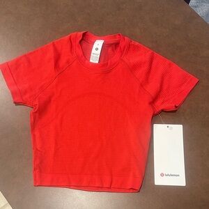 Lululemon Red Swiftly Tech Cropped Short-Sleeve Shirt 2.0 - NWT